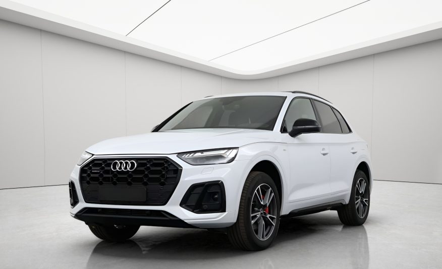 2022 Audi Q5 55 TFSI e Quattro S Line