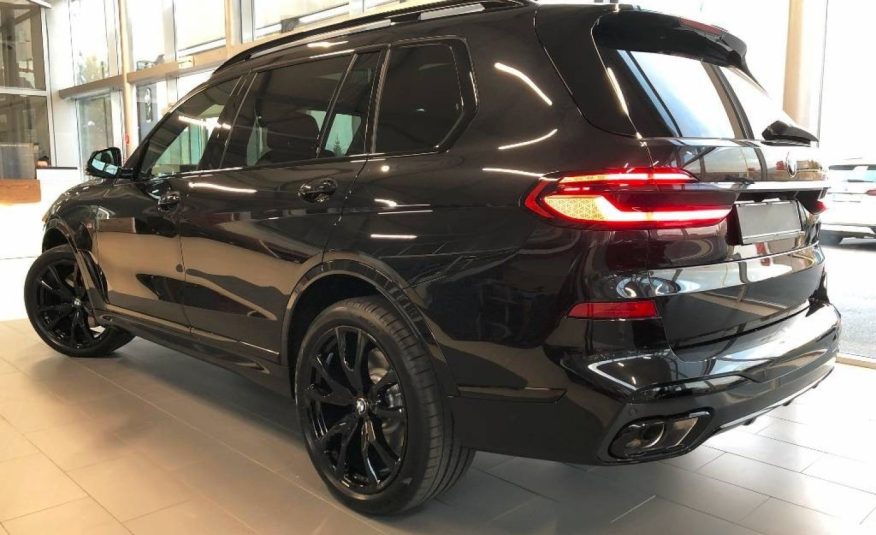 2023 BMW X7 xDrive40d M Sport